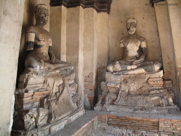 Buddha images in a corner tower