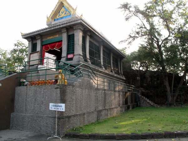 San Phra Kan Shrine
