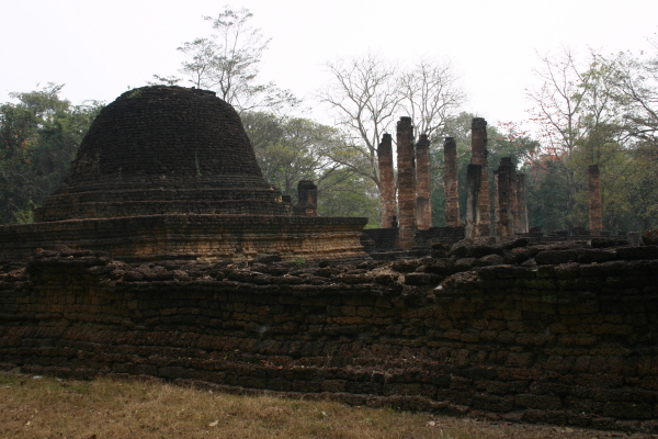 Wat Suan Kaeo Utthayan Yai