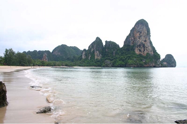 Looking down the long stretch of West Railay.