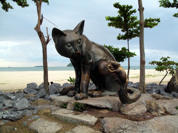 Cat Statue