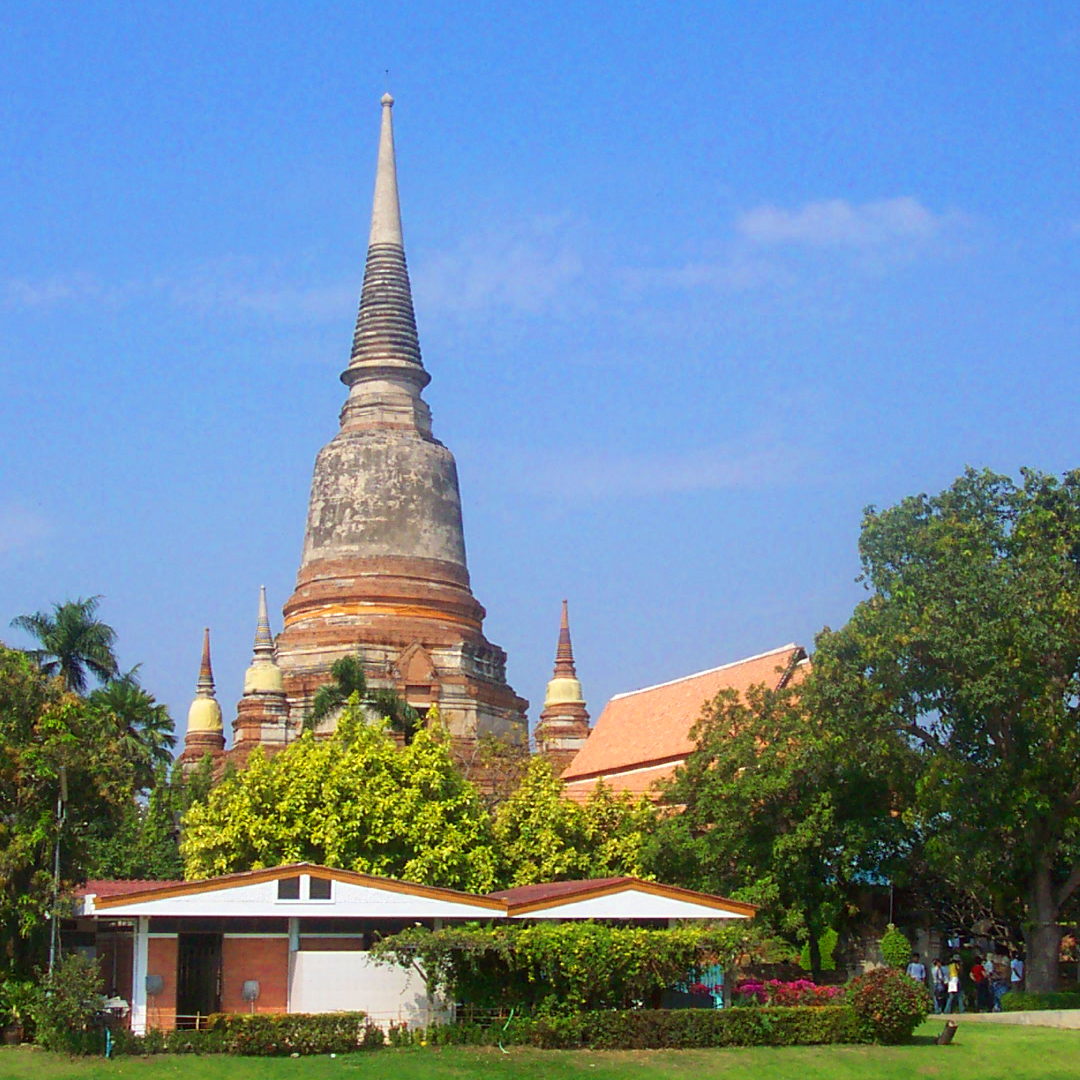 The large central chedi of Wat Yai Chai Mongkon