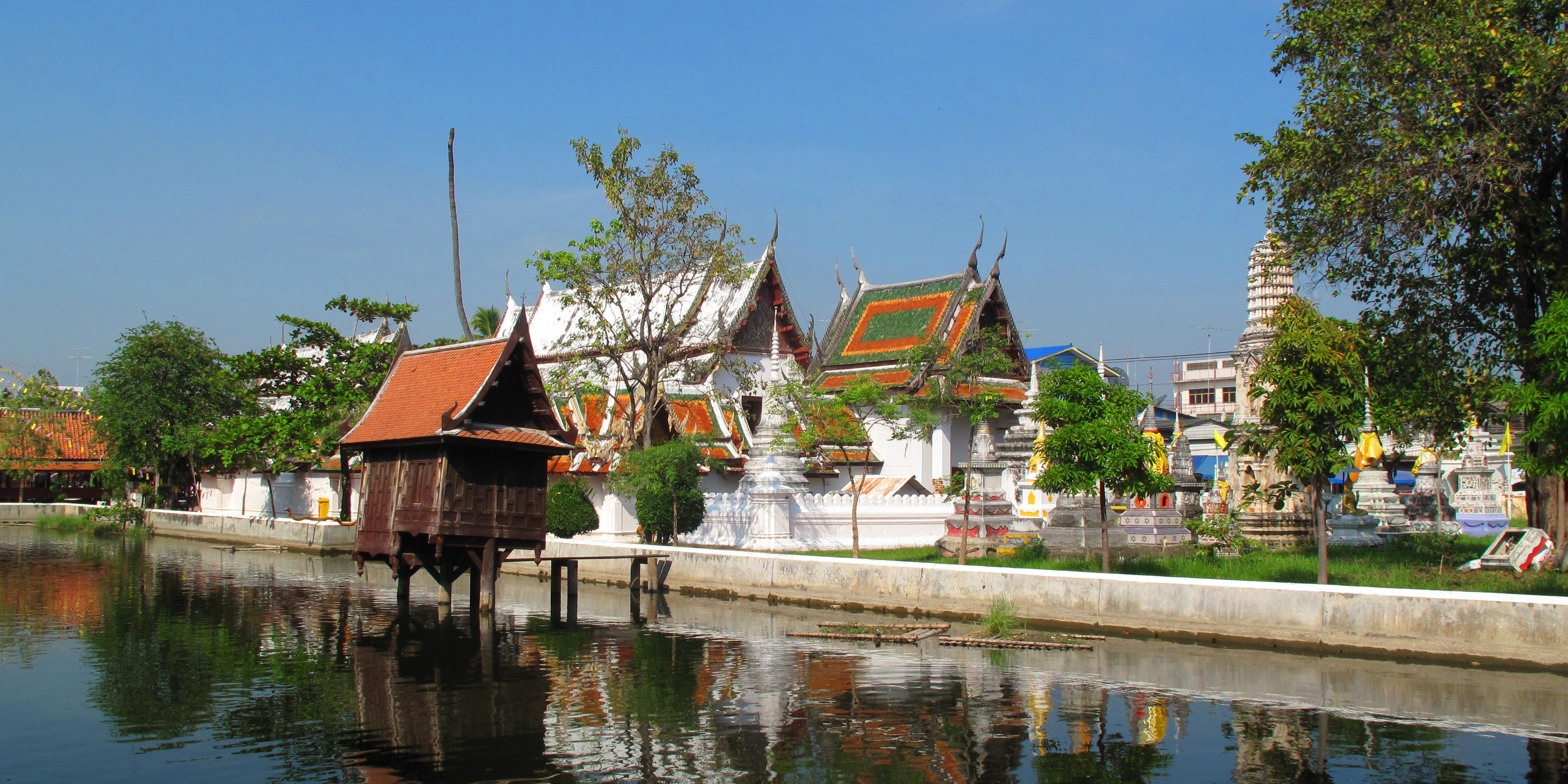 Wat Yai Suwannaram