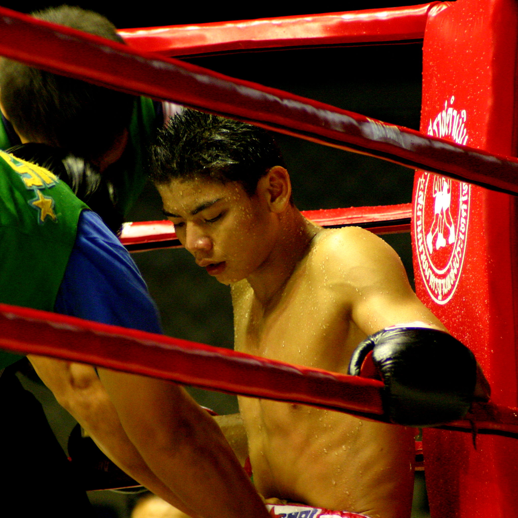 between rounds