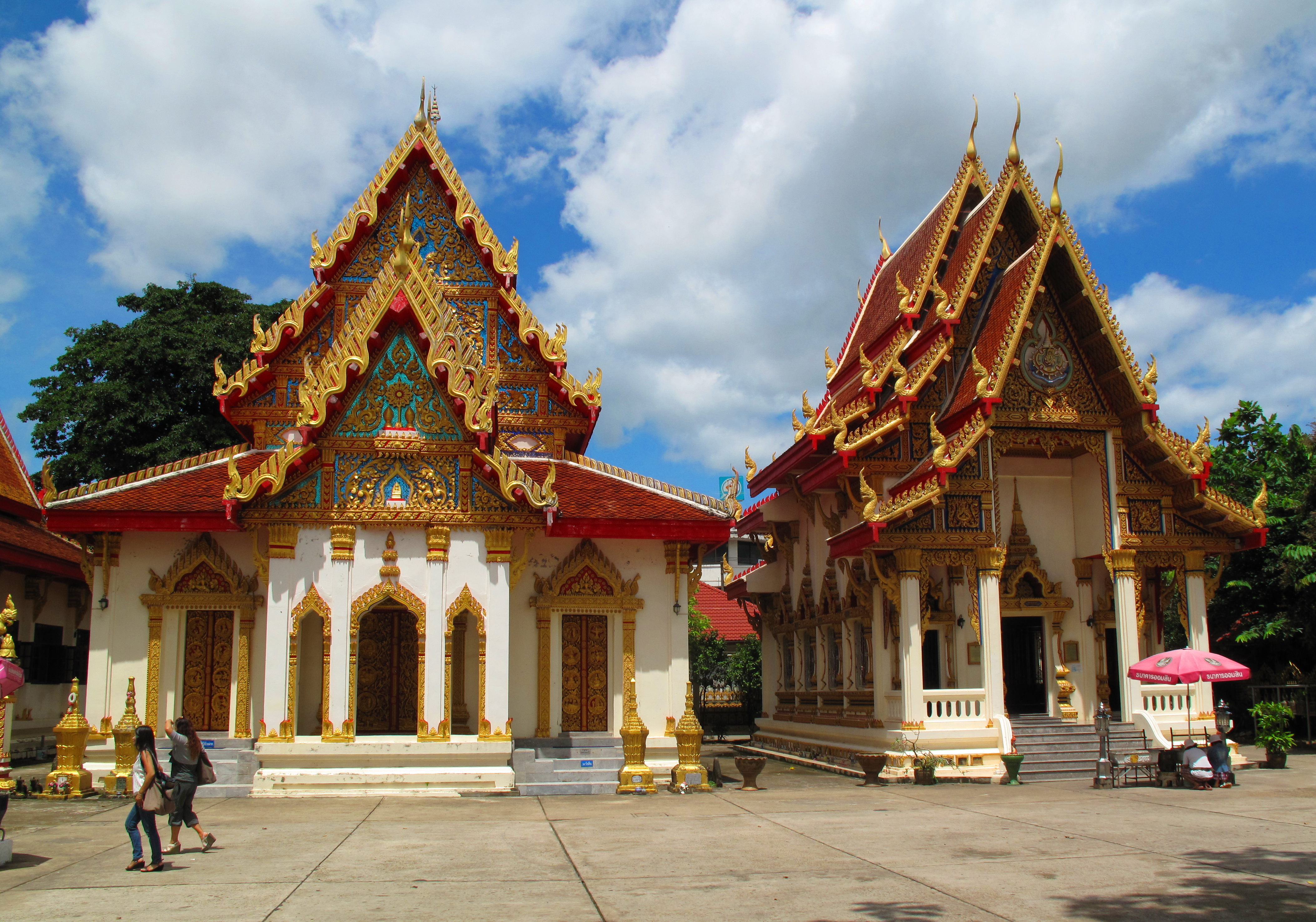 Two chapels of Wat Okat