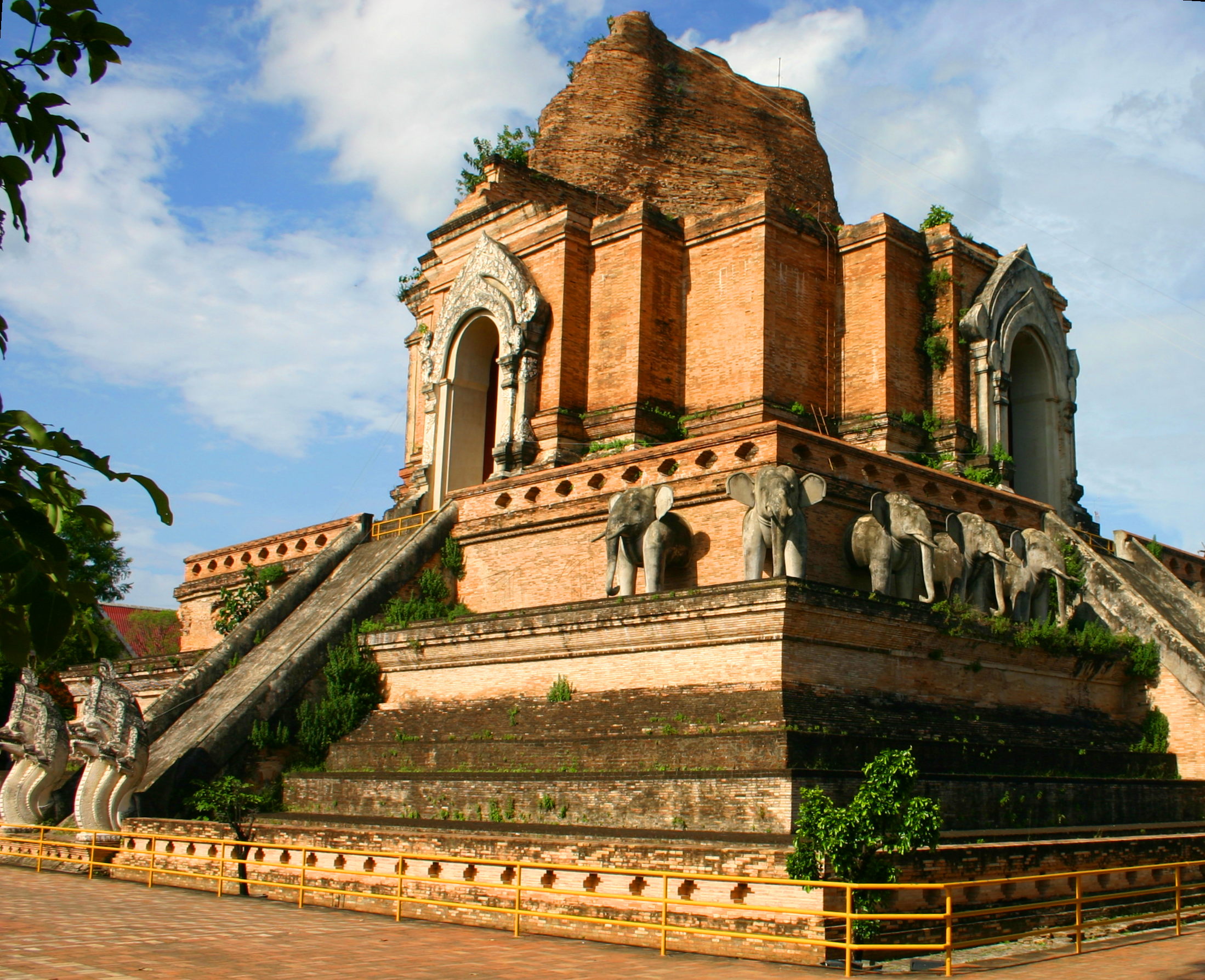 Chedi Luang