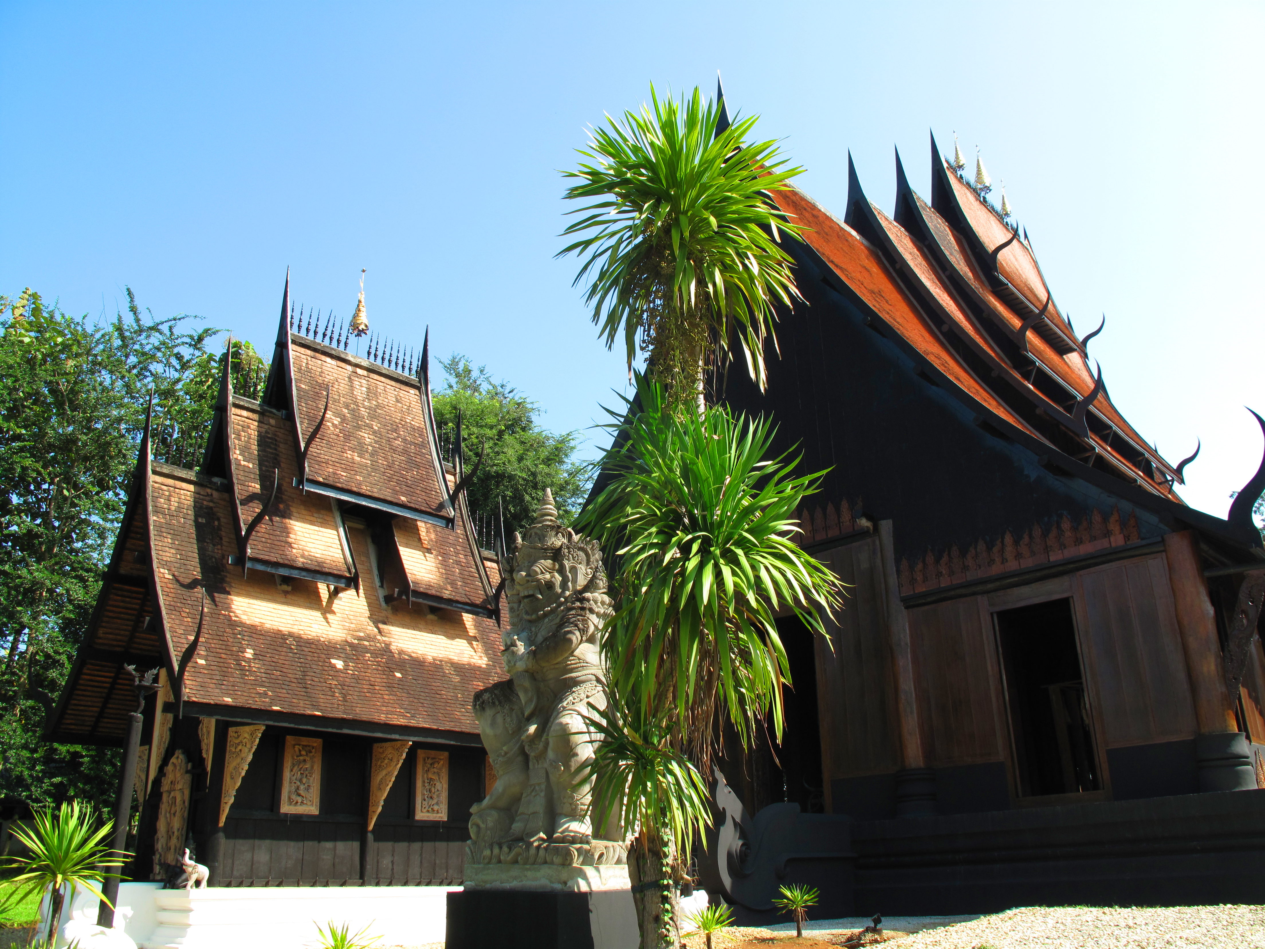 The little chapel and grand hall of the Black House