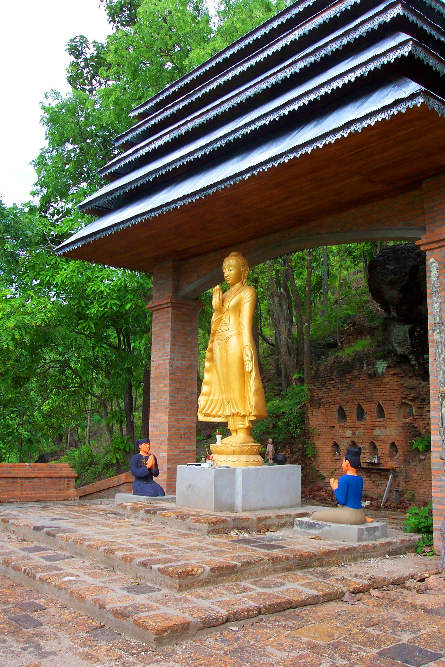 Reclining Buddha