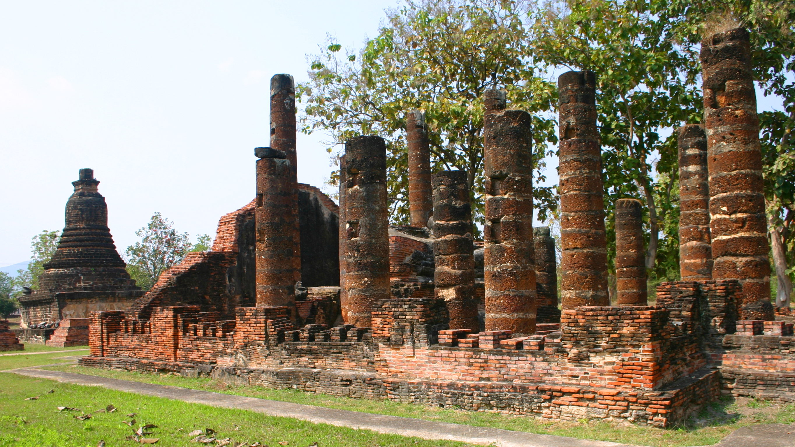 Wat Chedi Si Hong