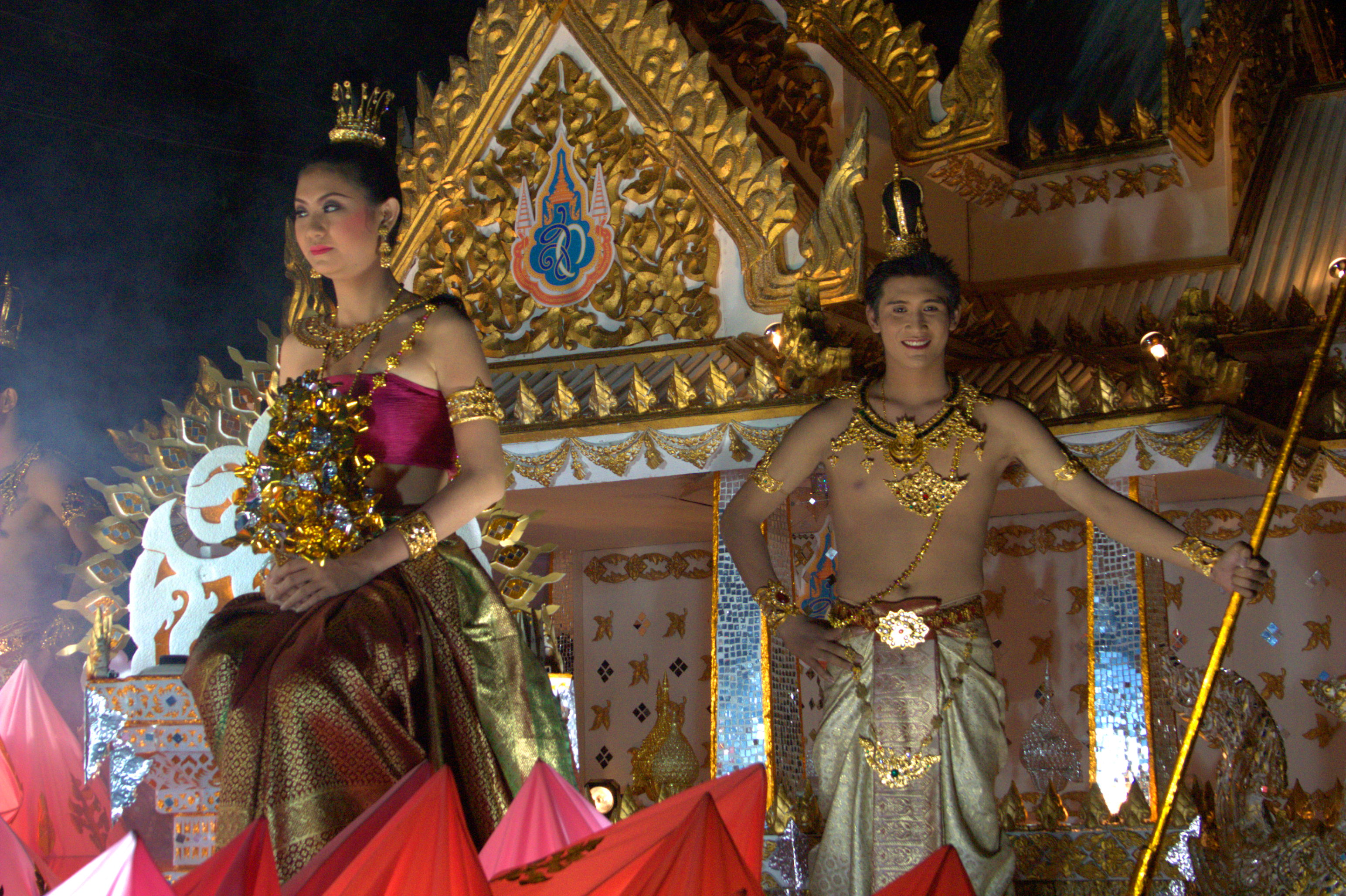 Loy Kratong Parade