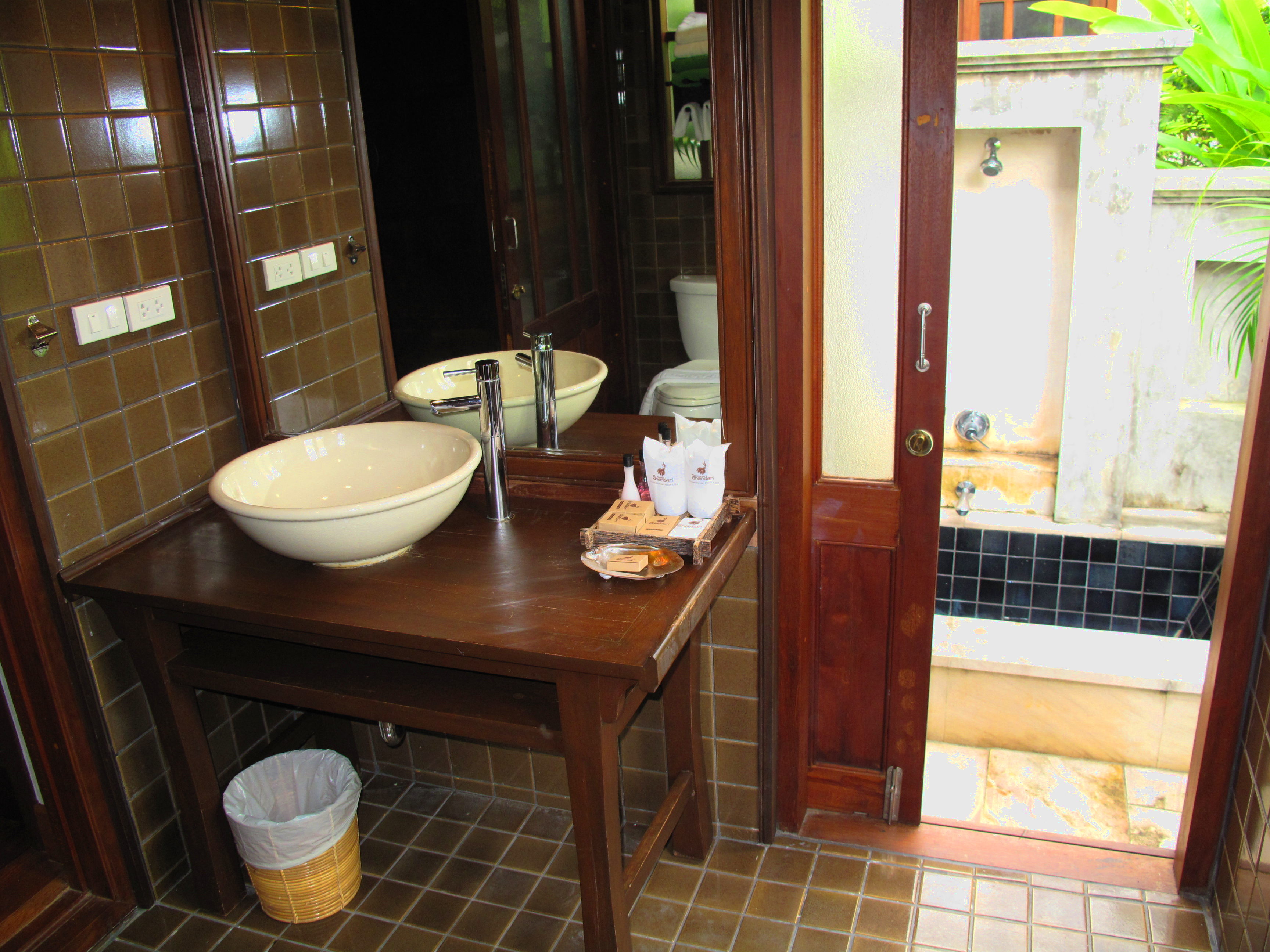 The bathroom, with the outdoor tub area.